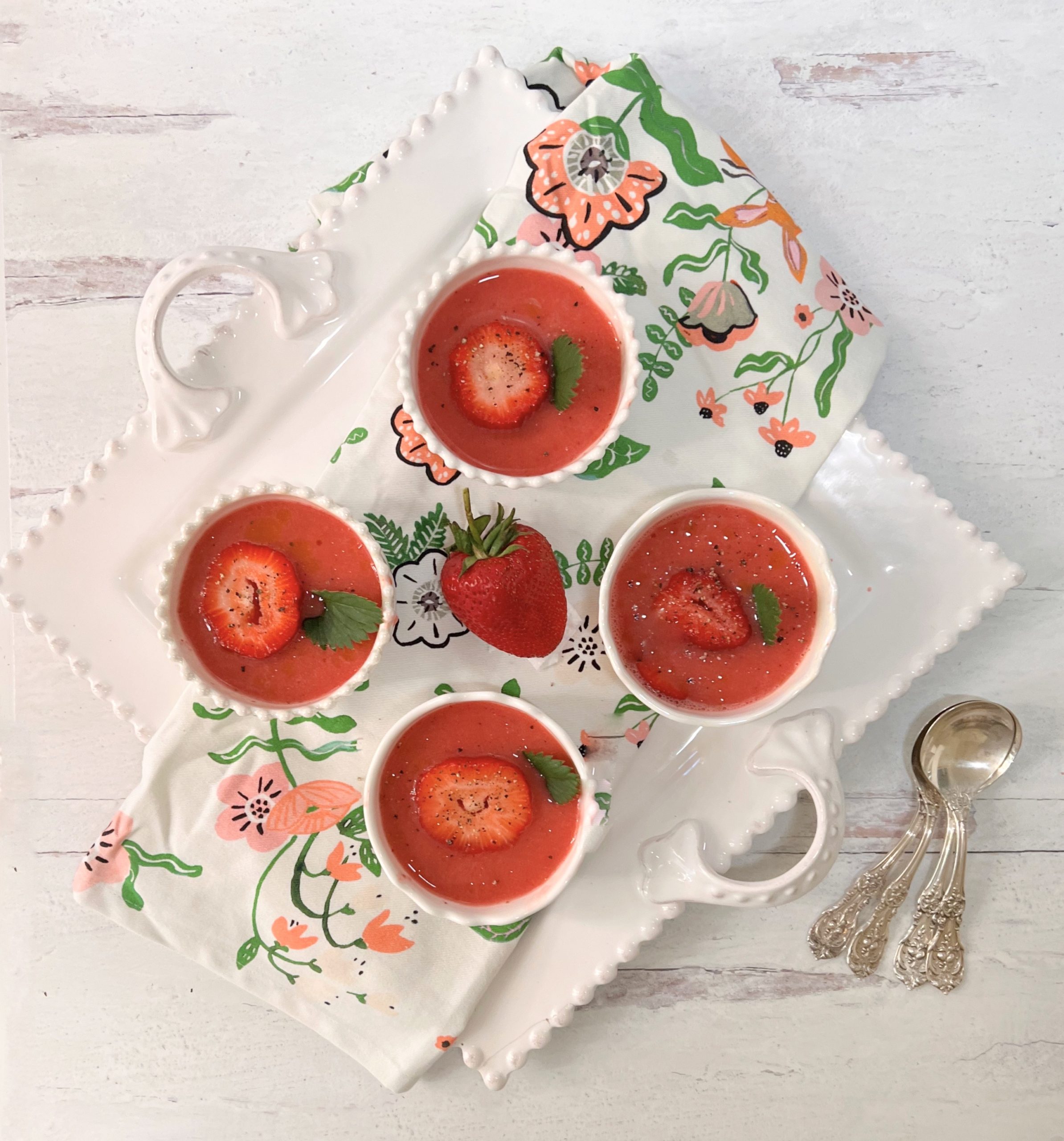 The Best Chilled Strawberry Soup
