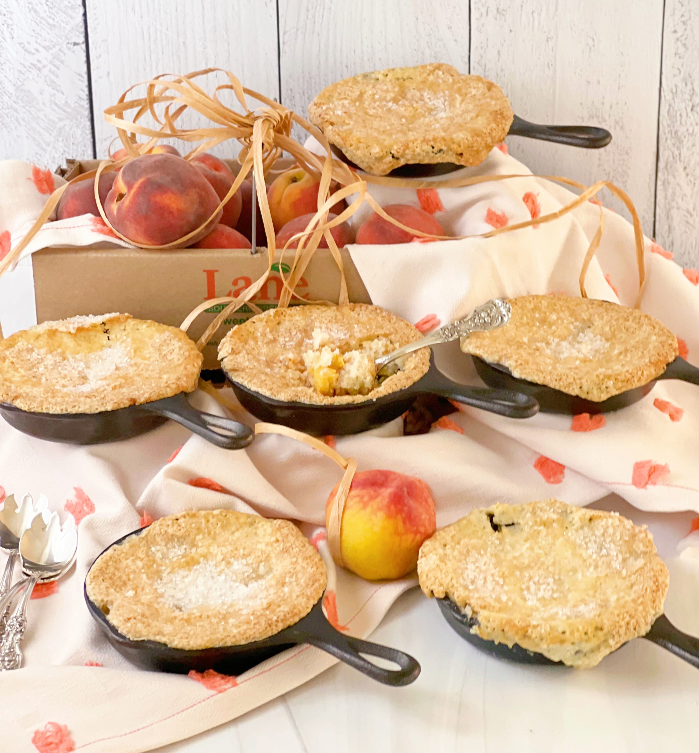 How To Make Simple Southern Fresh Peach Cobbler in Mini Skillets