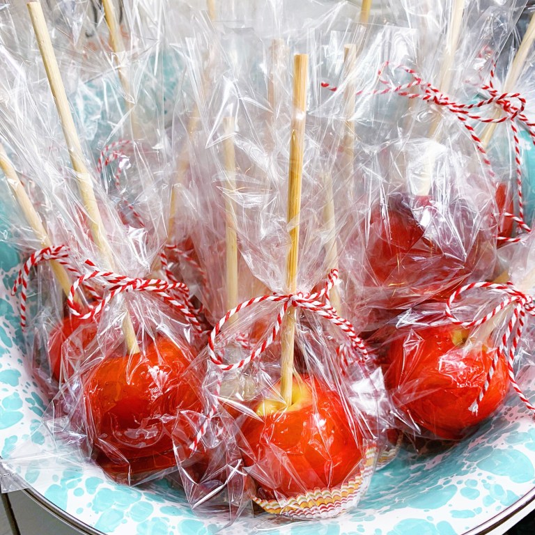 Itty Bitty Red Hot Candy Apples
